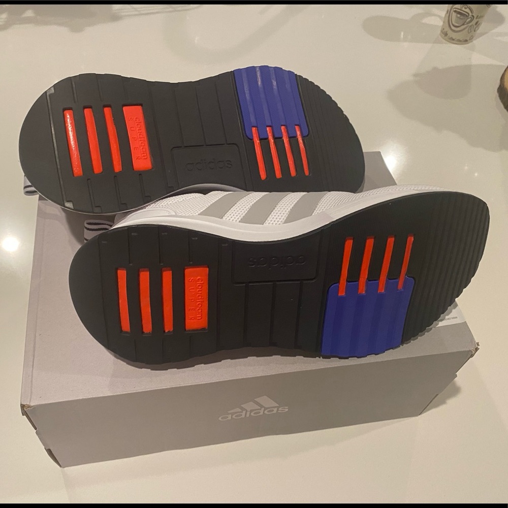 New Adidas men shoes - Picture 9 of 12